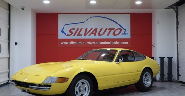 Ferrari 365 GTB/4 ”DAYTONA”