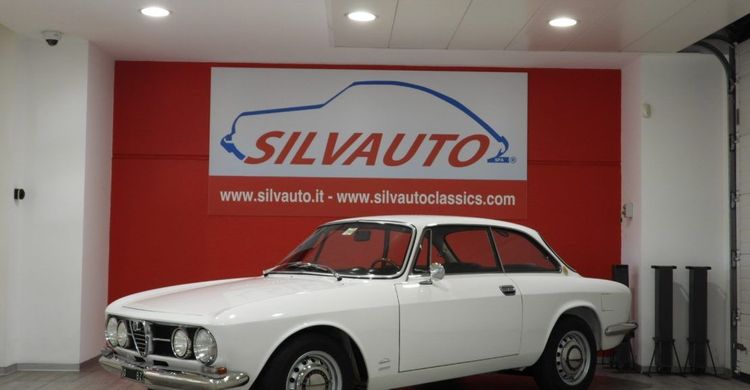 Alfa Romeo ROMEO GT 1750 VELOCE TIPO 105.44