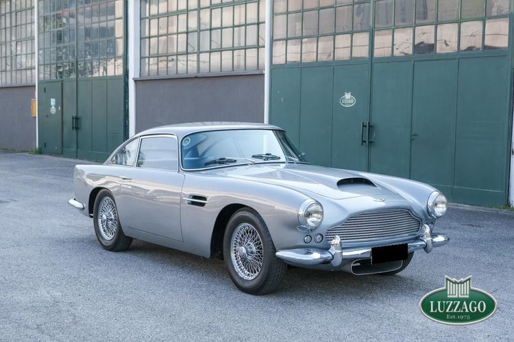 Aston Martin Martin DB4 MKII (1 of 349 LHD)
