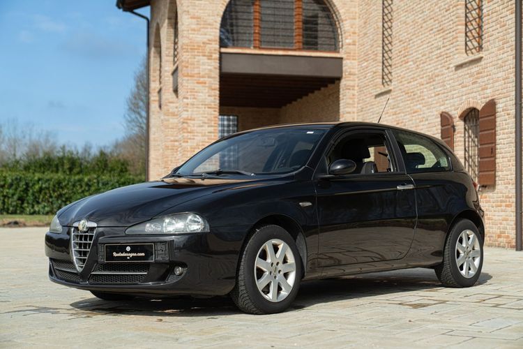 Alfa Romeo 147 JTD M