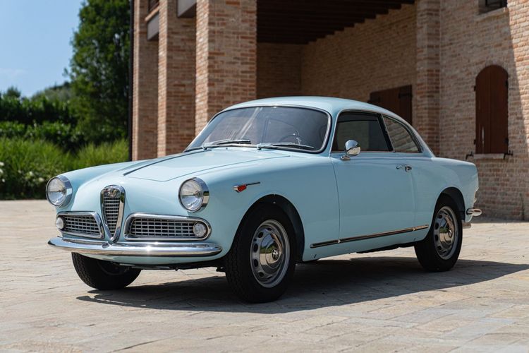 Alfa Romeo GIULIETTA SPRINT