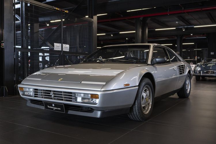 Ferrari MONDIAL 3.2