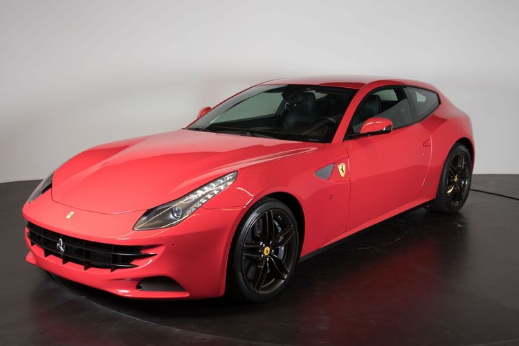 Ferrari FF