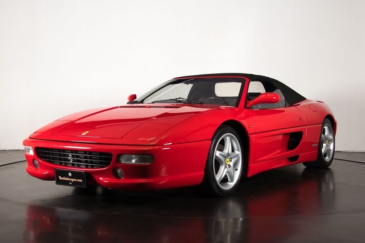 Ferrari F355 spider