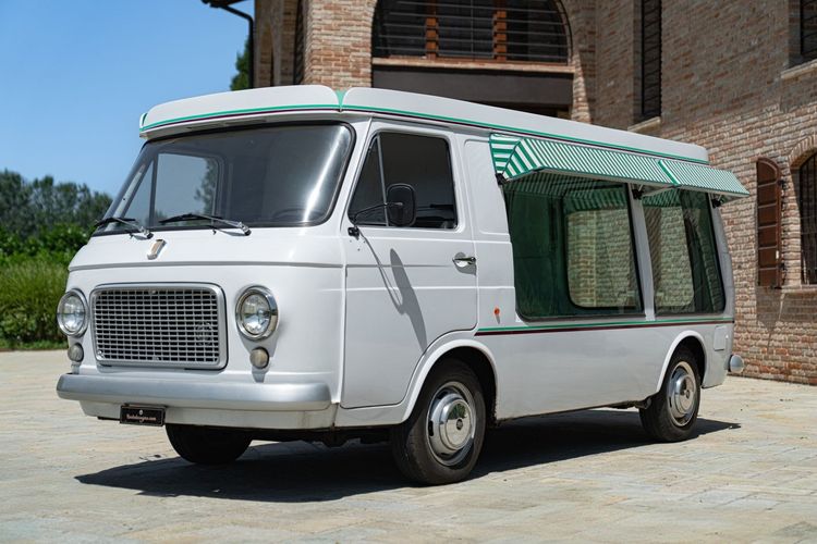 Fiat 238