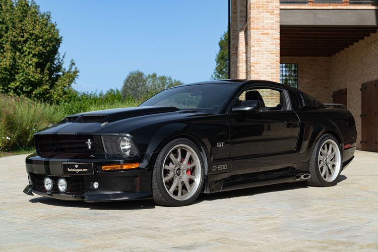 Ford MUSTANG CERVINI C-500