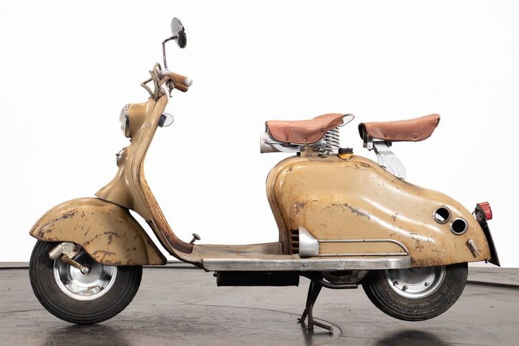 Innocenti Lambretta LC