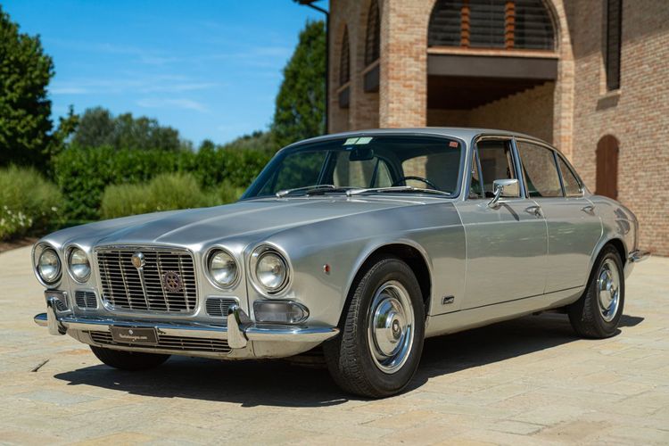 Jaguar XJ6 4.2