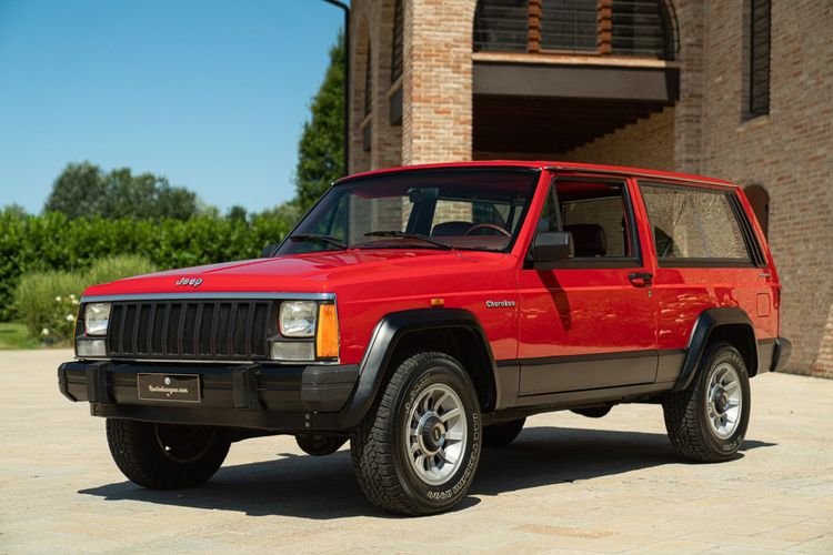 Jeep CHEROKEE 2.8 V6