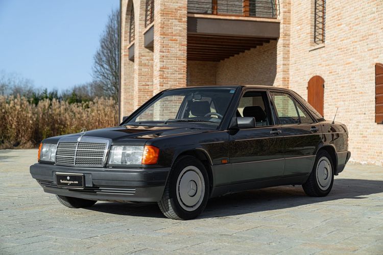 Mercedes-Benz 190 E