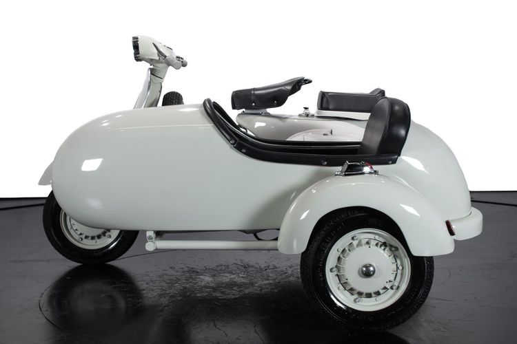 Piaggio Vespa GL 150 Sidecar