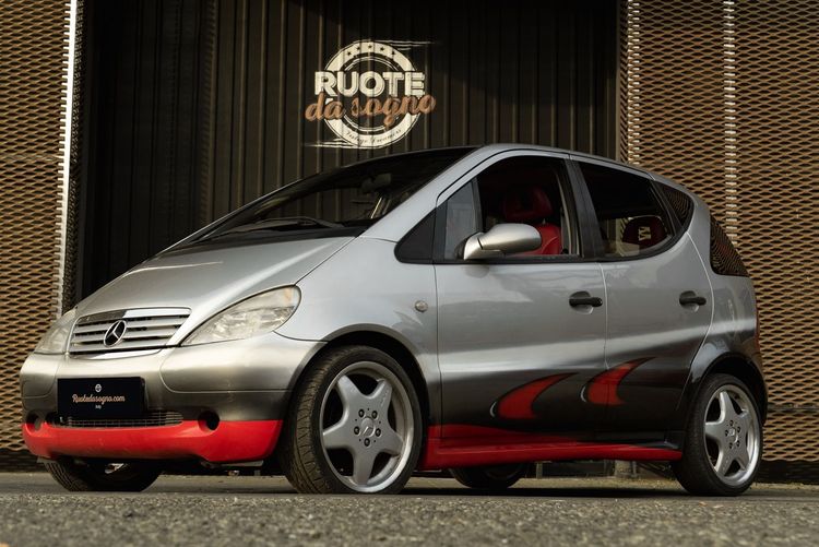 Mercedes-Benz A160 Mika Hakkinen Edition
