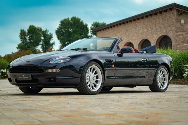 Aston Martin DB7 Volante