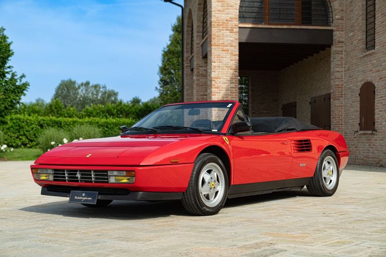 Ferrari MONDIAL T CABRIOLET