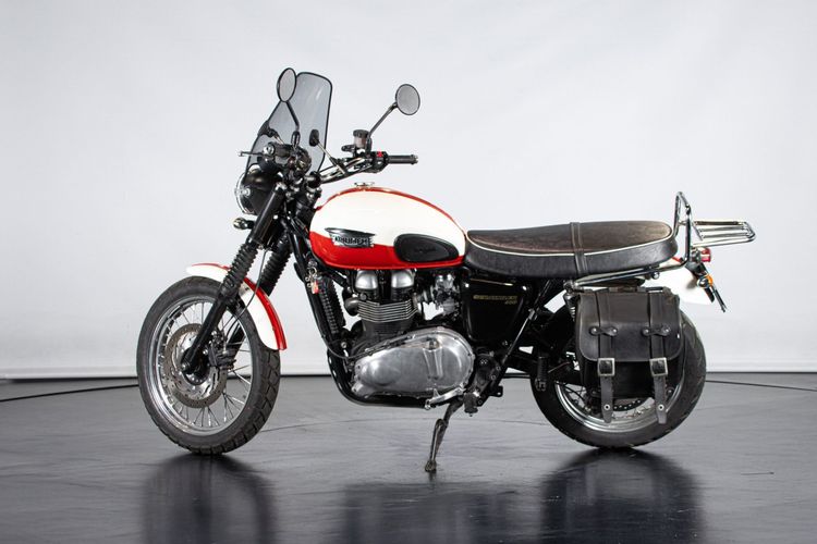 Triumph SCRAMBLER 900