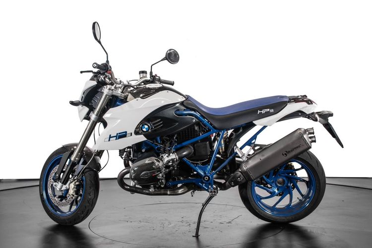 BMW HP2 Megamoto