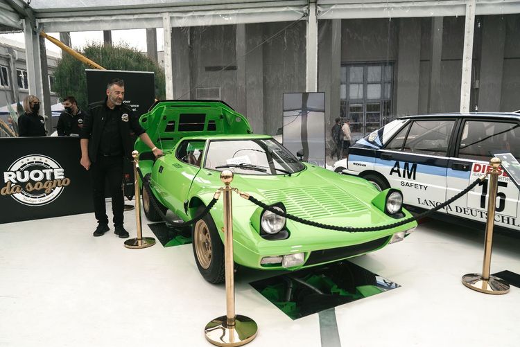 Lancia Stratos HF