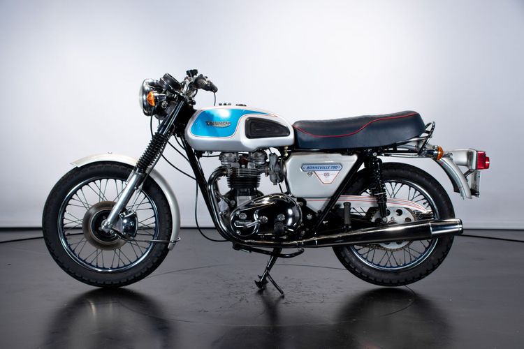 Triumph Bonneville Silver Jubilee
