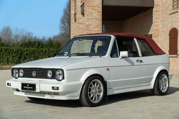 Volkswagen GOLF CABRIOLET